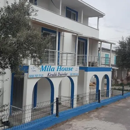 Apartment Fully Furnished Comfortable Flat In
